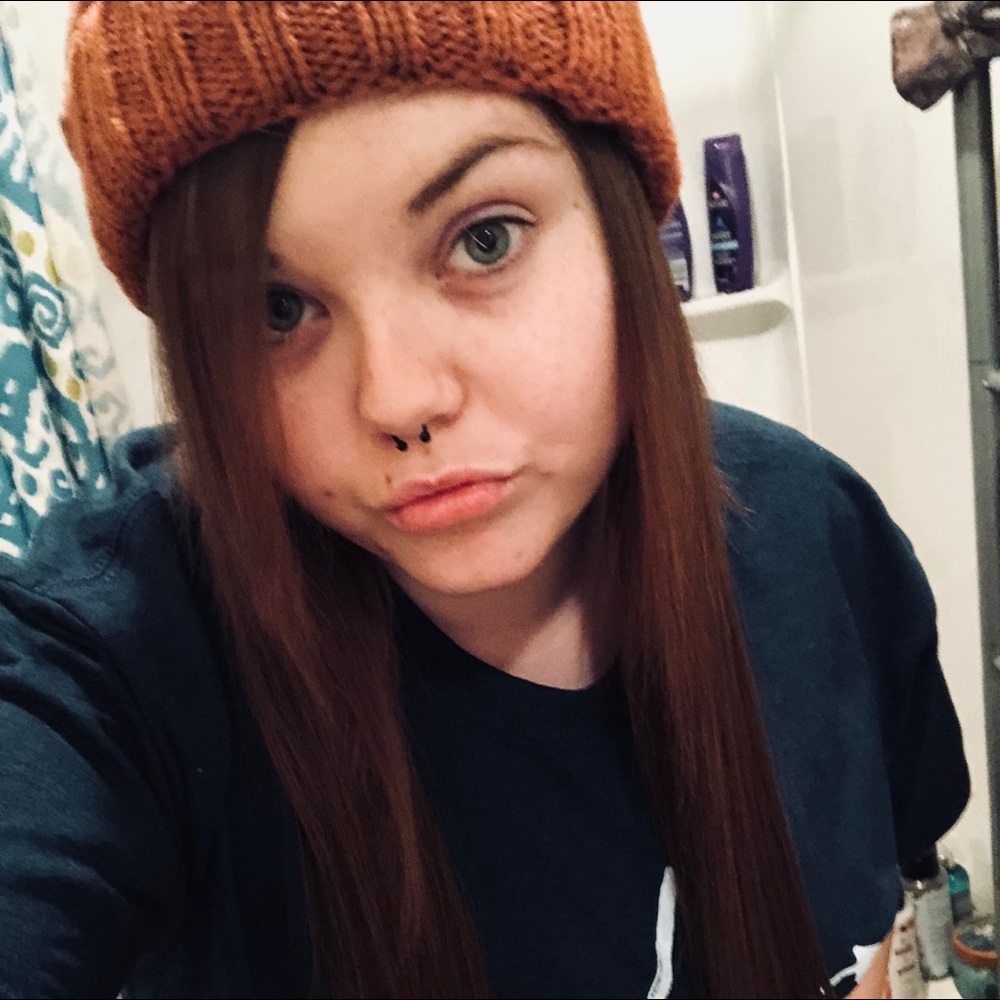 Meet your Posher, Hailey